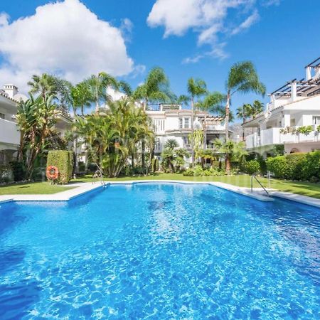 4 Bed House With Pool Walk To Puerto Banus Fast Internet Vila Marbella Exterior foto